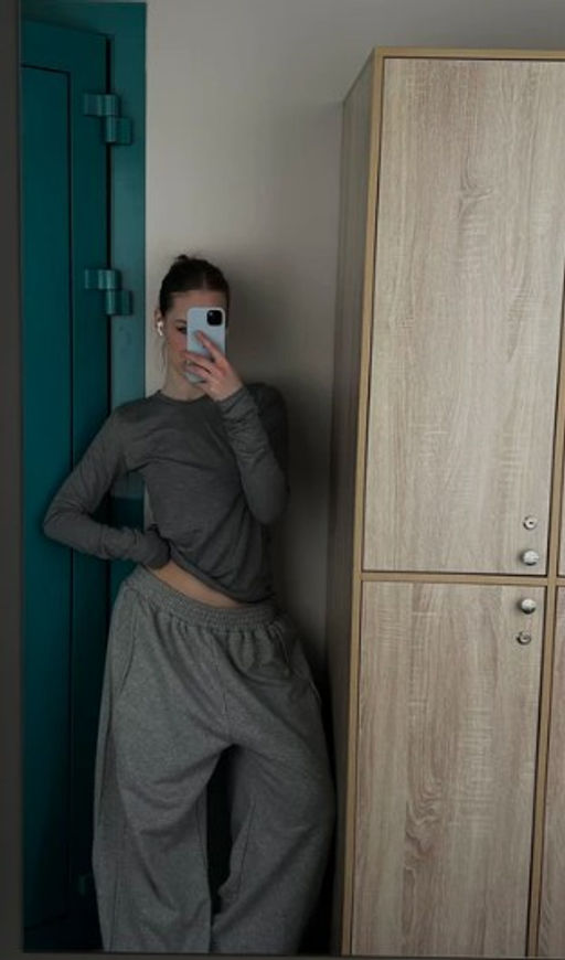 da6f0d2d3db1de48cebab8f3ebd139ec2flixt1cxokmfvet18