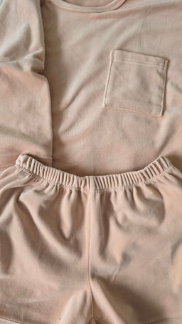 5542e2300e830652968d7bcf46ef7ac92flixt6oetmgeyt61p