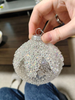 b5b09eab3c856d121d3e143e6415f5a06ce338amisutm42