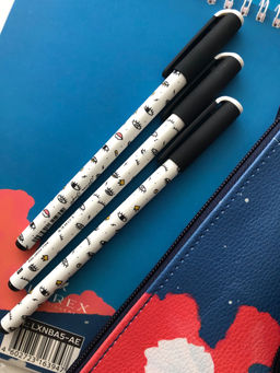 d72fc3c2d53a06d4a95685de06b30b132flixt2eaozmh964tb